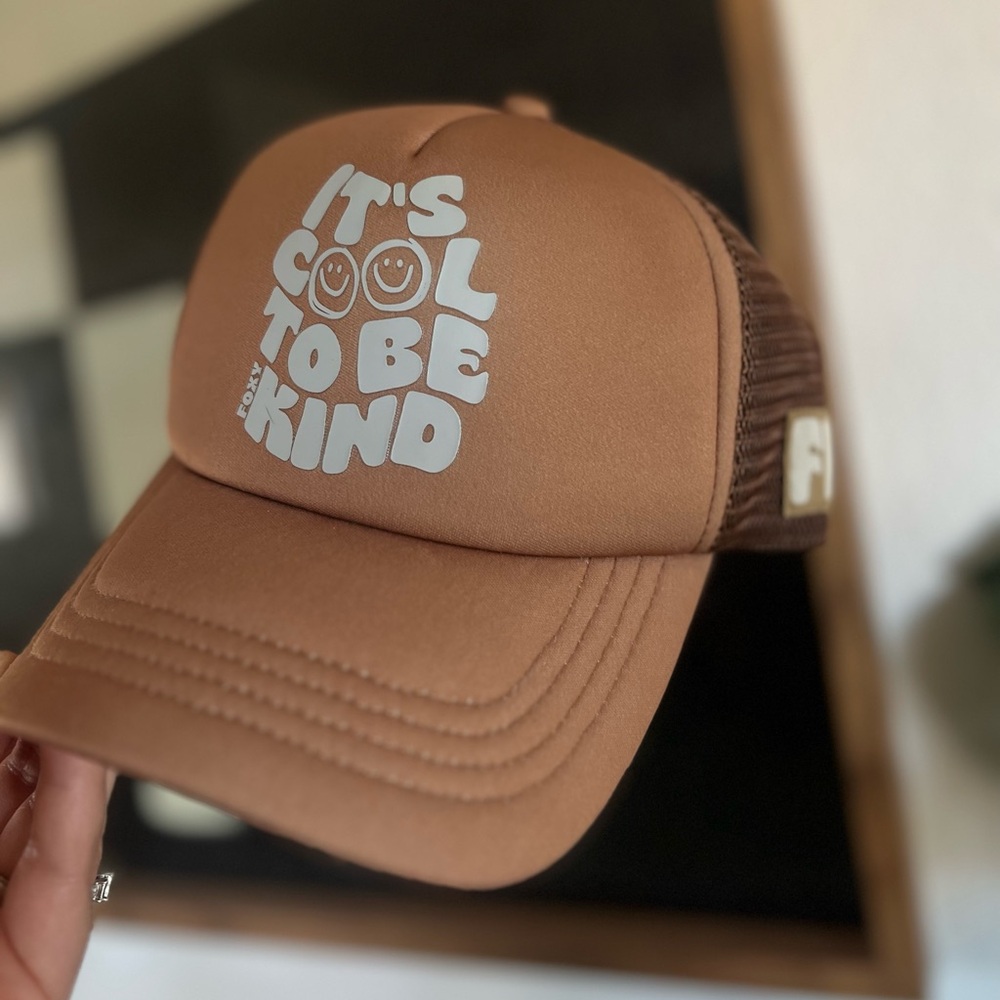 Trucker hat - Picture 4 of 4